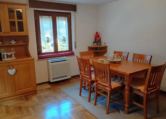 Apartman Cuore Carnico Con Terrazza Panoramica *